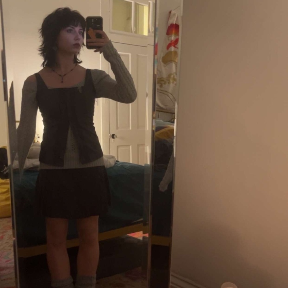 Meet your Posher, Leslie